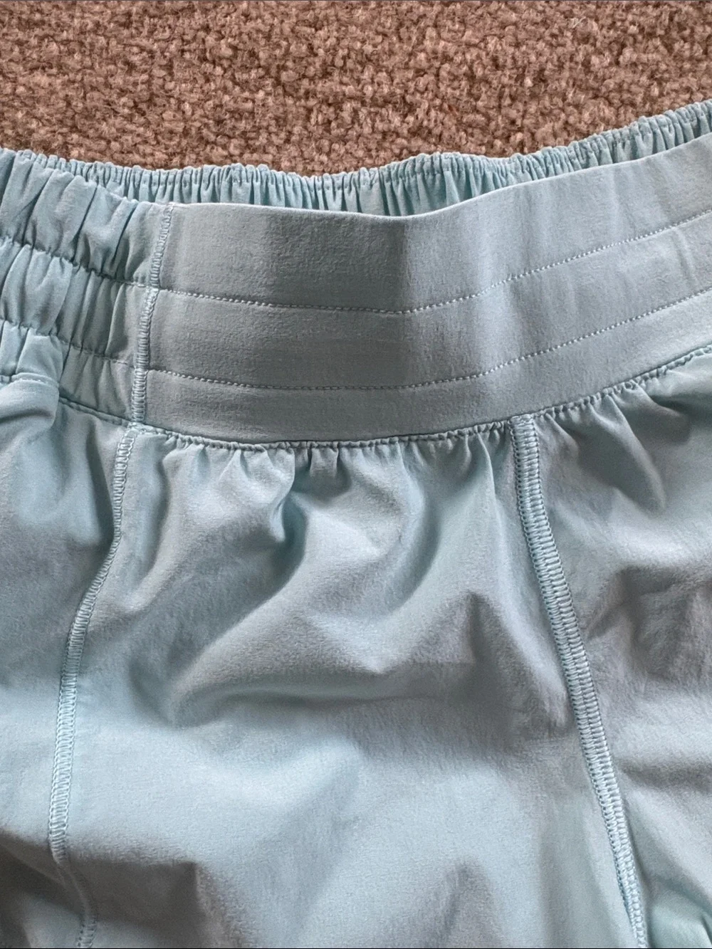 lululemon athletica light blue Hotty Hot athletic shorts 2.5 inch